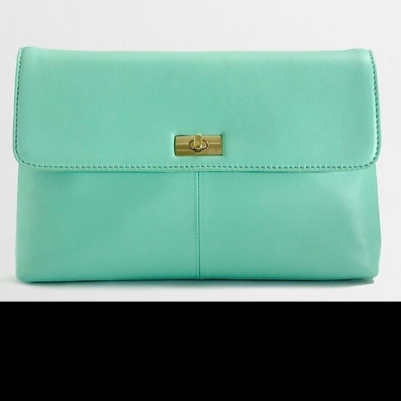J. Crew Handbags - J. CREW LEATHER‎ BAGUETTE WRISTLET